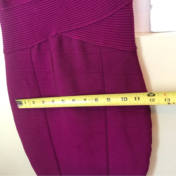 Guess Chevron Mirage Bandage Dress Bodycon V-Neck Mini Stretch Sleeveless Sexy - Picture 15 of 16